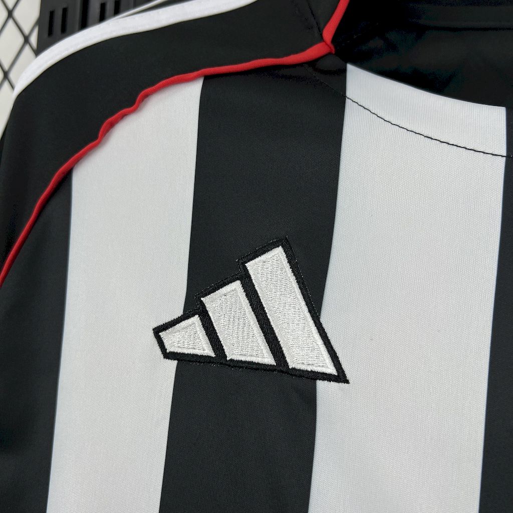 Camisola Besiktas 2025/2026 - Alternativo