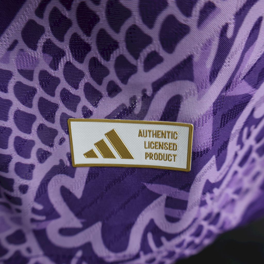 Camisola Real Madrid 2025/2026 - Purple Edição Especial