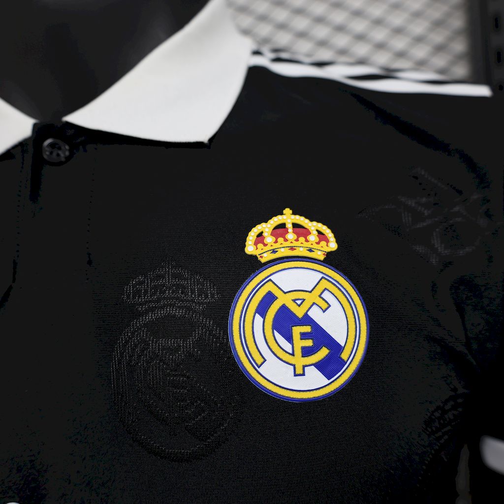 Camisola Real Madrid 2025/2026 - Black Edição Especial