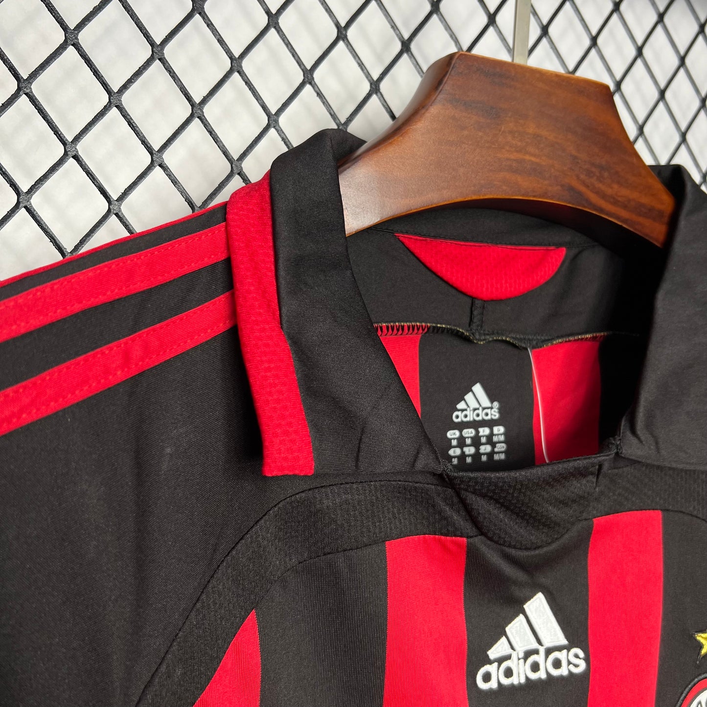 Camisola Retro AC Milan 2006/2007 - Principal