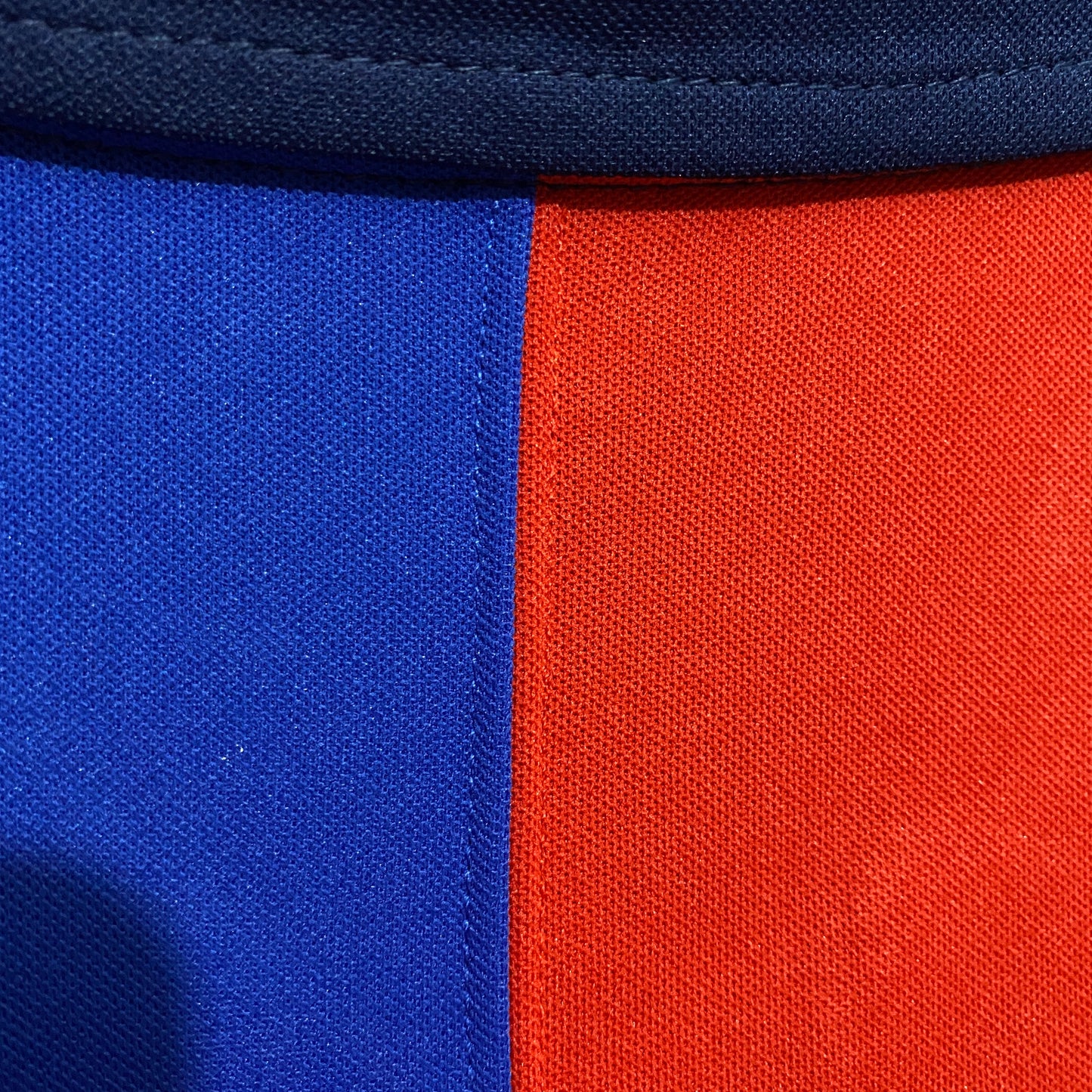Camisola Retro Barcelona 1999/2000 - Principal 100th Anniversary