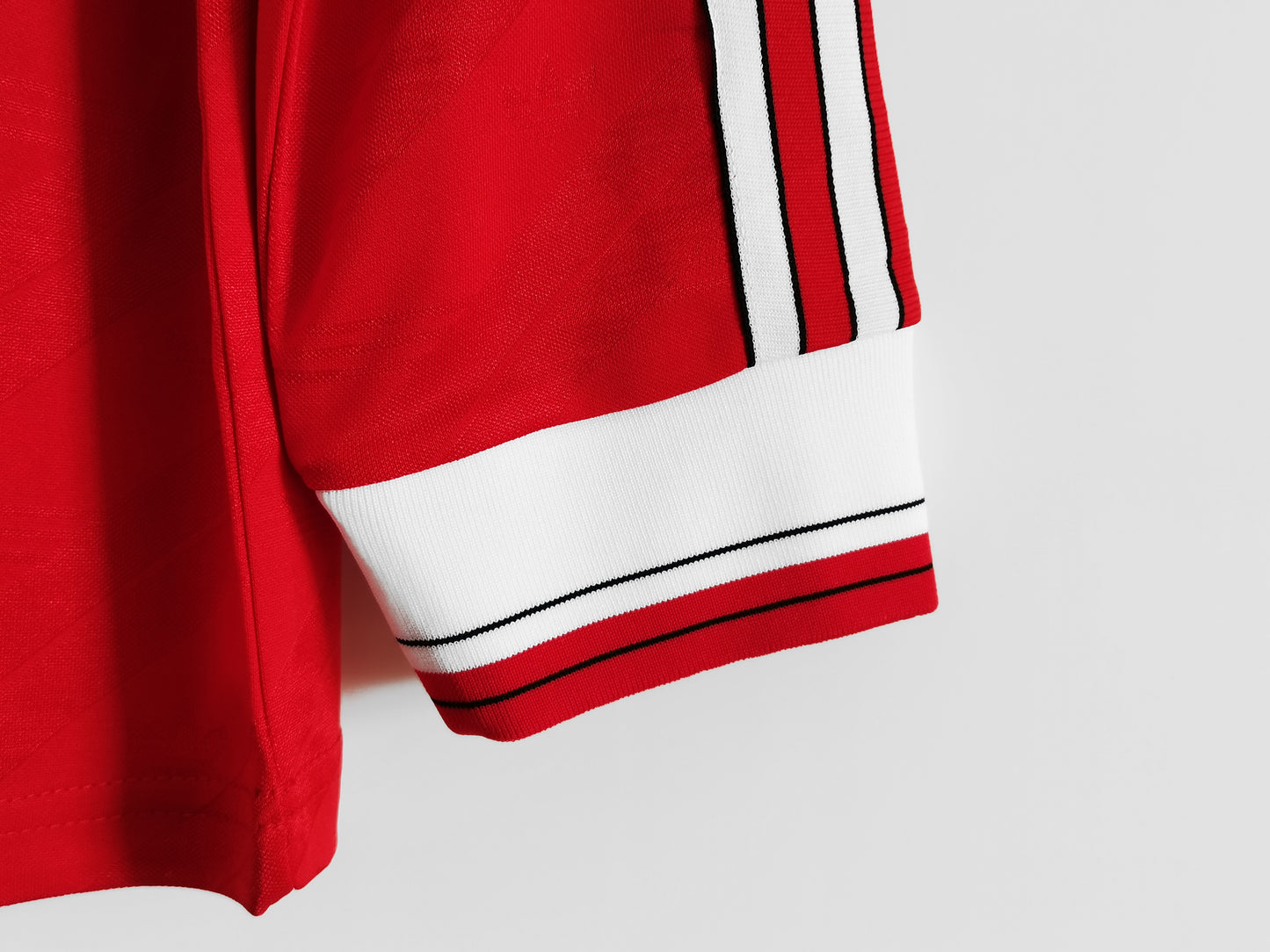 Camisola Comprida Retro Manchester United 1986/1987 - Principal