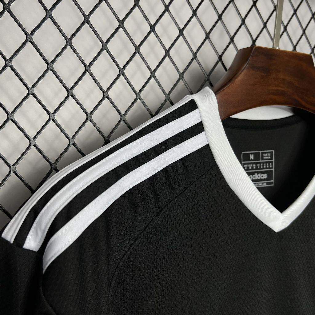Camisola Real Madrid CF 2024/2025 - Treino