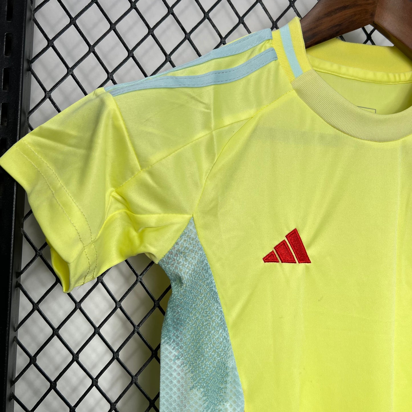 Conjunto Infantil Spain 2024/2025 - Alternativo