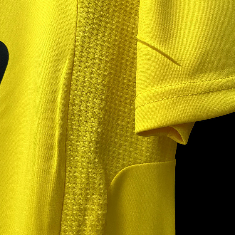 Camisola Retro Real Madrid 2011/2012 - Goalkeeper Yellow