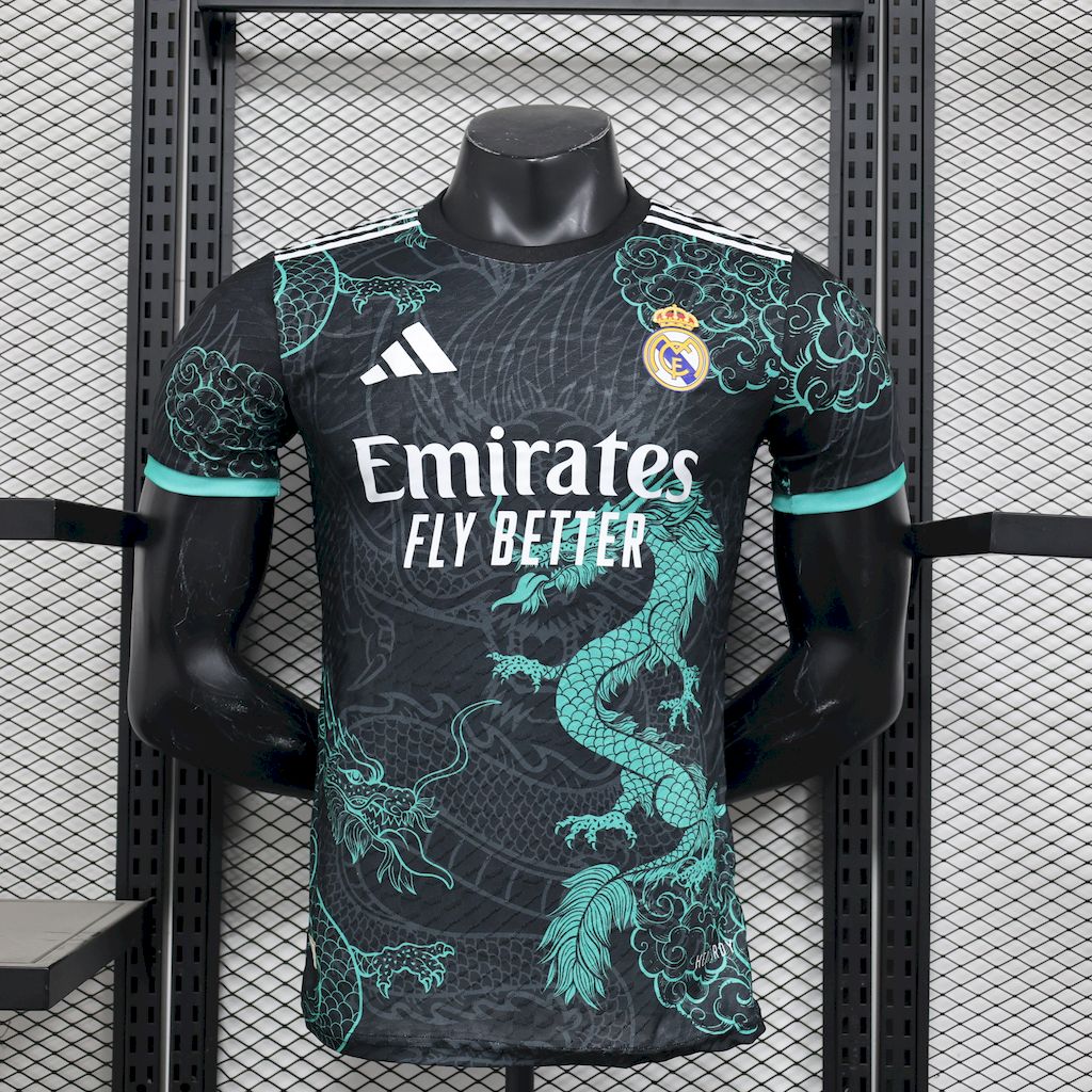 Camisola Real Madrid 2025/2026 - Black & Green Edição Especial