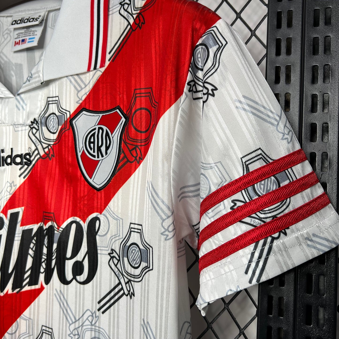Camisola Retro River Plate 1996/1997 - Principal