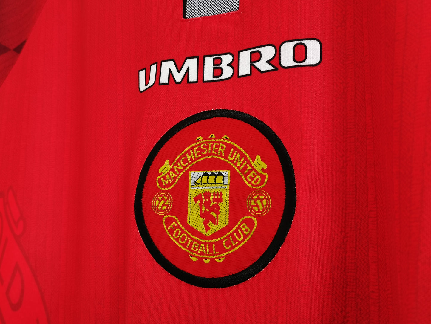 Camisola Comprida Retro Manchester United 1996/1997 - Principal
