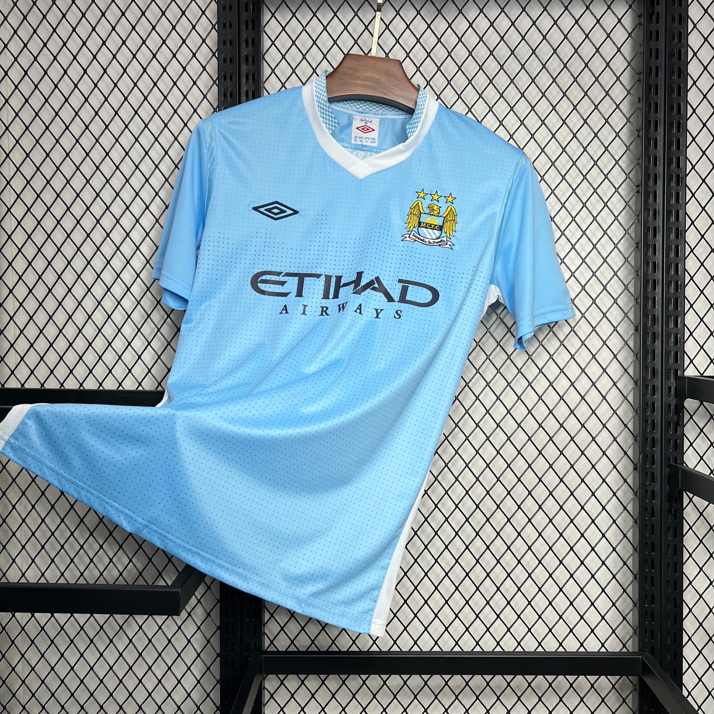 Camisola Sergio Agüero Retro Manchester City 2011/2012 - Principal