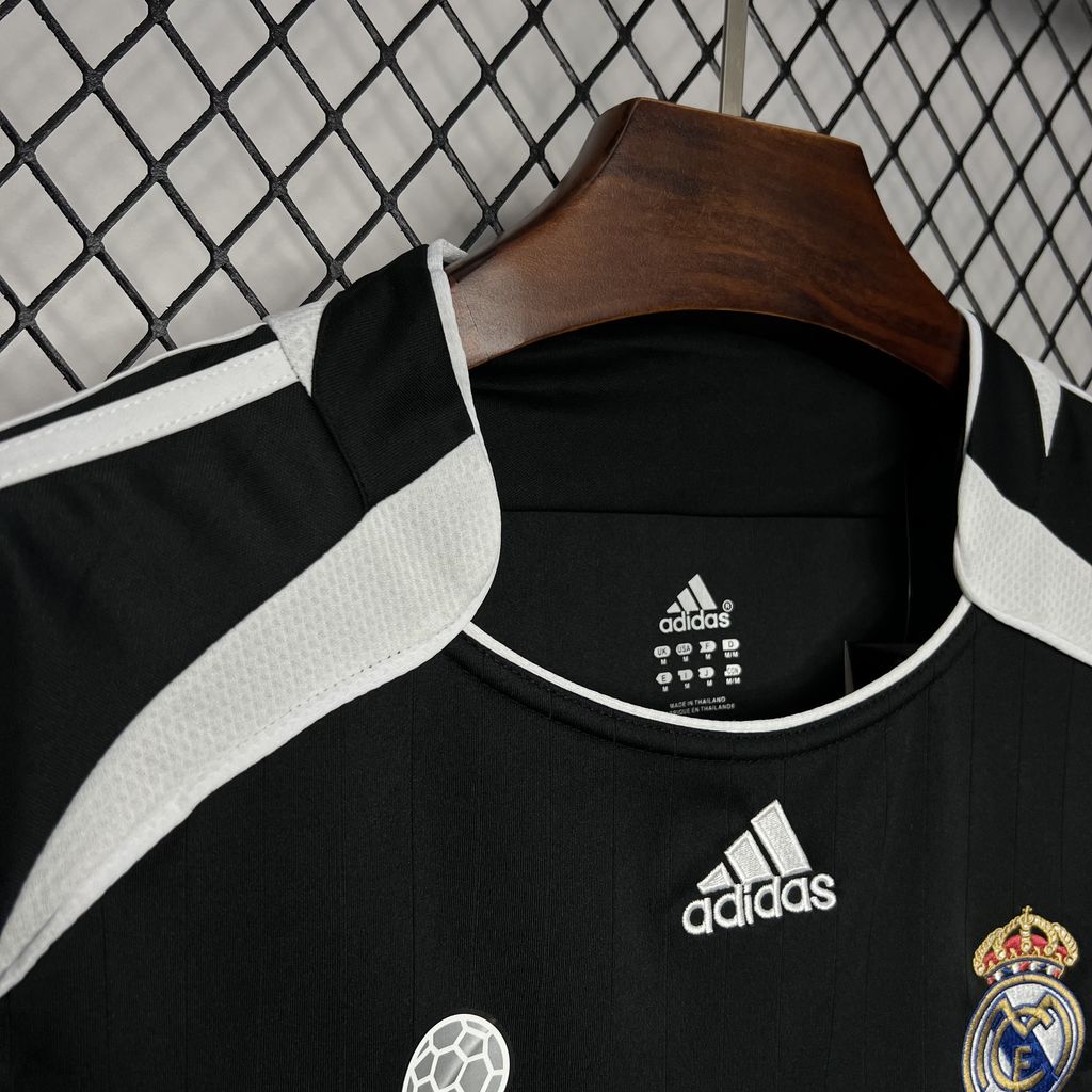 Camisola Retro Real Madrid 2006/2007 - Alternativo