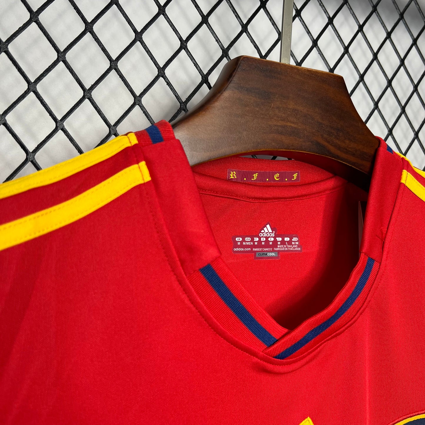 Camisola Nacional Retro Spain 2010/2011 - Principal