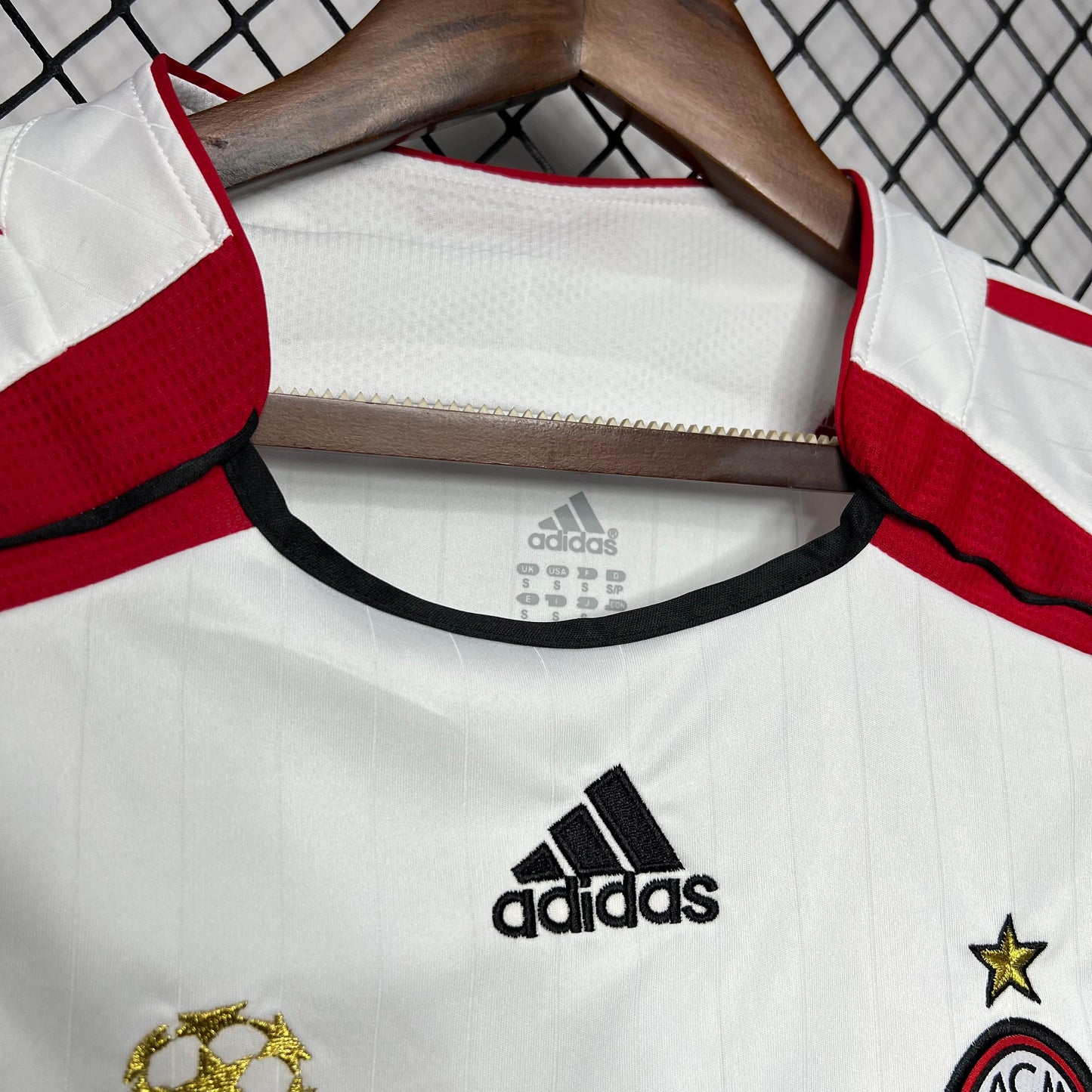 Camisola Retro AC Milan 2006/2007 - Alternativo