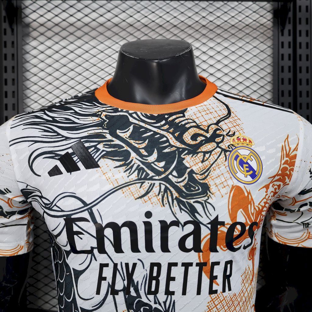 Camisola Real Madrid 2025/2026 - White & Black Edição Especial