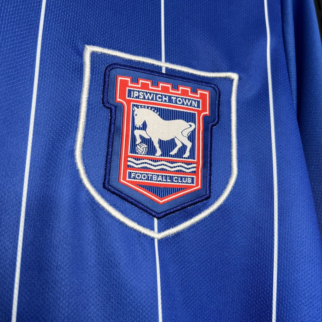 Camisola Ipswich FC 2024/25 - Principal