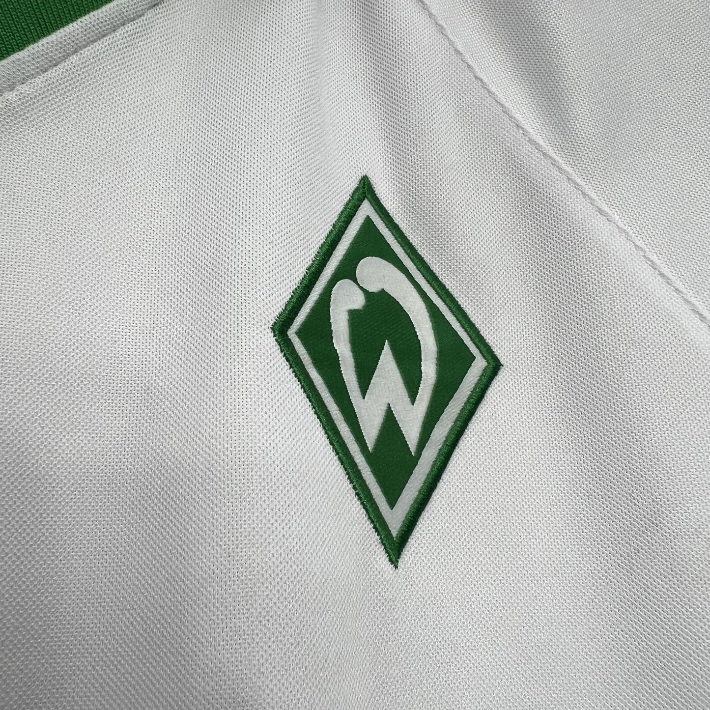 Camisola Retro Werder Bremen 2001/2002 - Alternativo