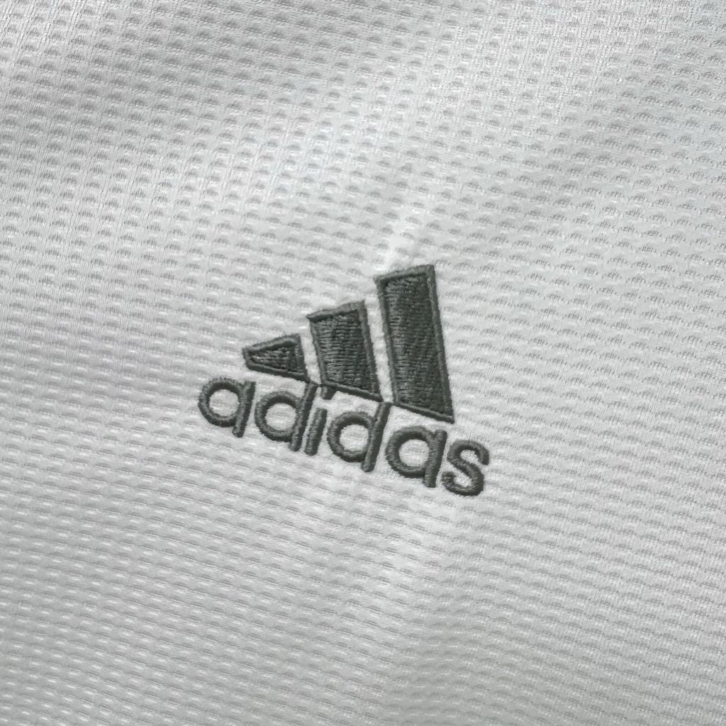 Camisola Retro Real Madrid 2015/2016 - Principal