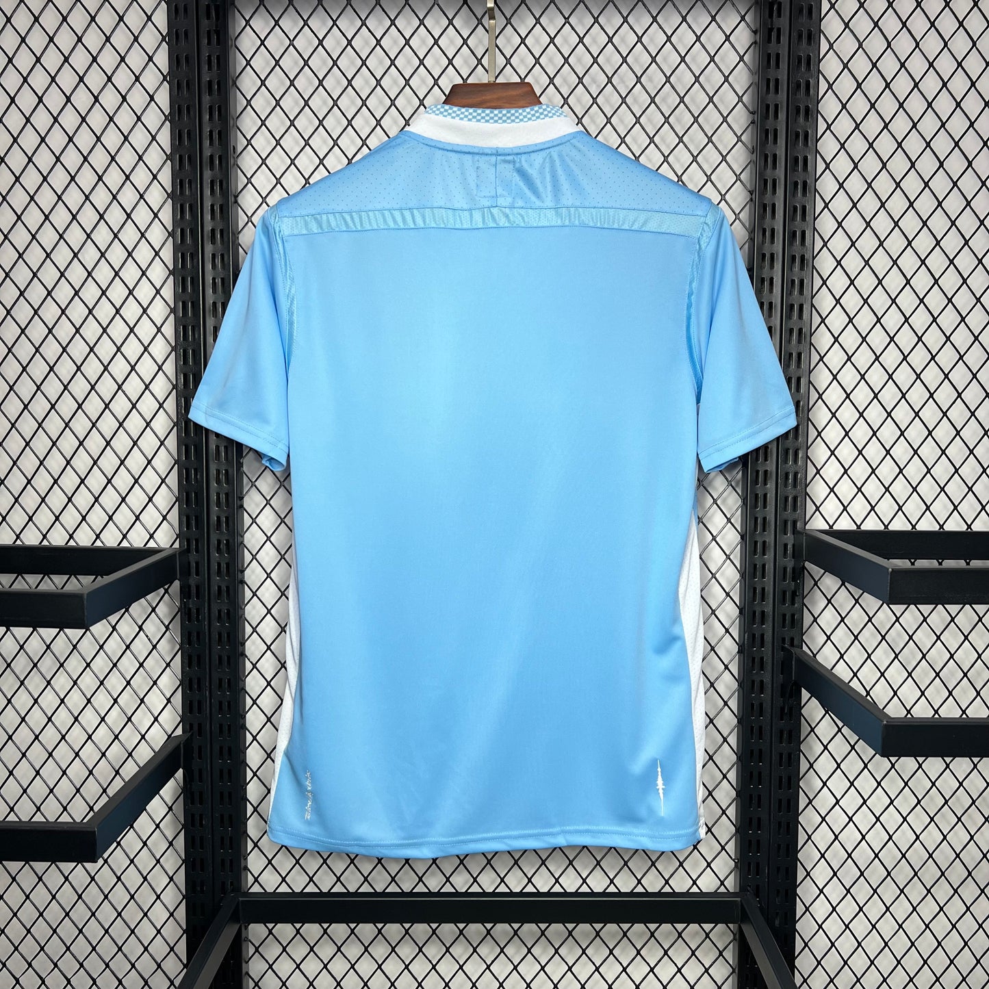 Camisola Retro Manchester City 2011/2012 - Principal