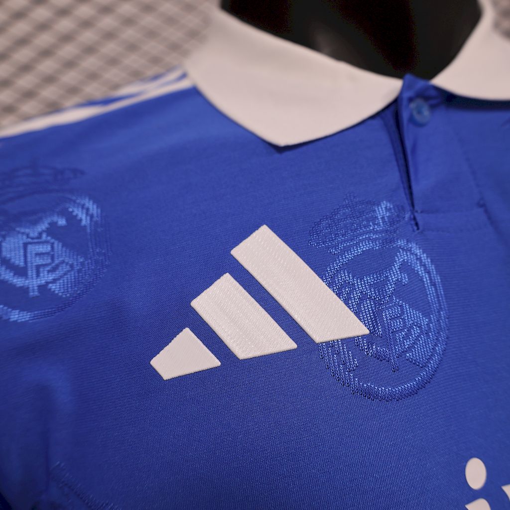 Camisola Real Madrid 2025/2026 - Azul Edição Especial