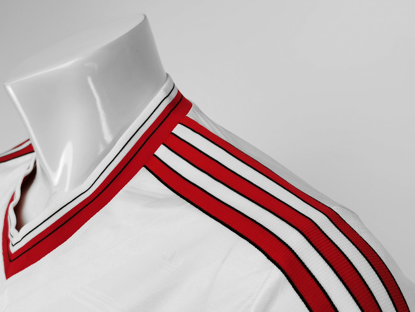 Camisola Comprida Retro Manchester United 1986/1987 - Alternativo