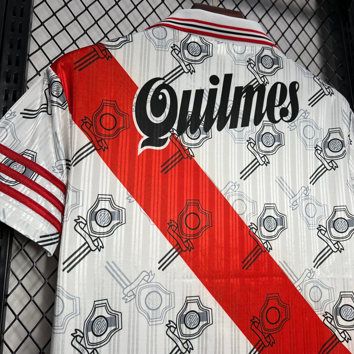 Camisola Retro River Plate 1996/1997 - Principal