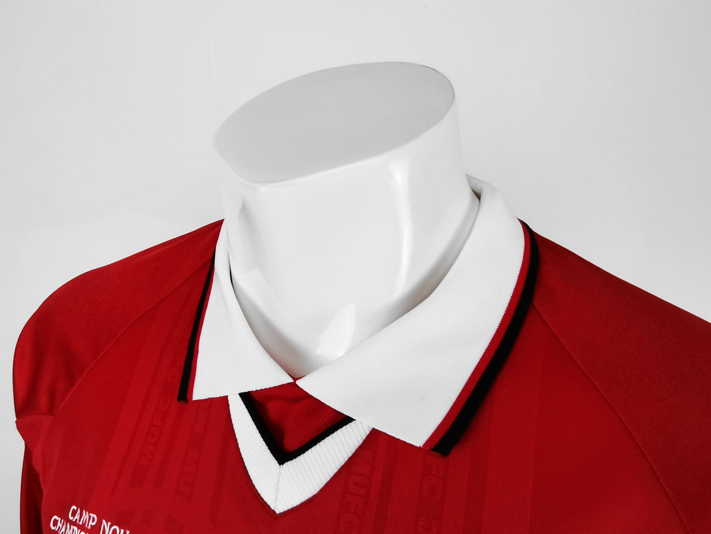Camisola Comprida Retro Manchester United 1999/2000 - Principal