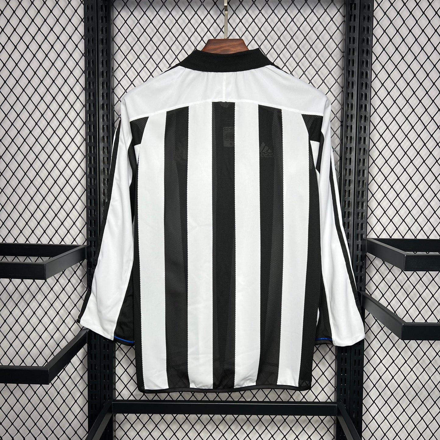 Camisola Comprida Retro Newcastle United 2003/2004 - Principal