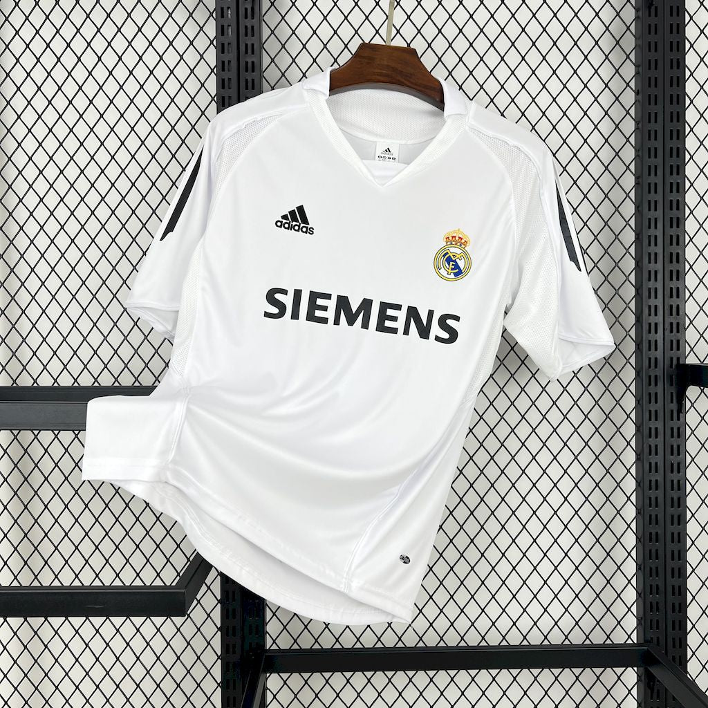 Camisola Retro Real Madrid 2005/2006 - Principal