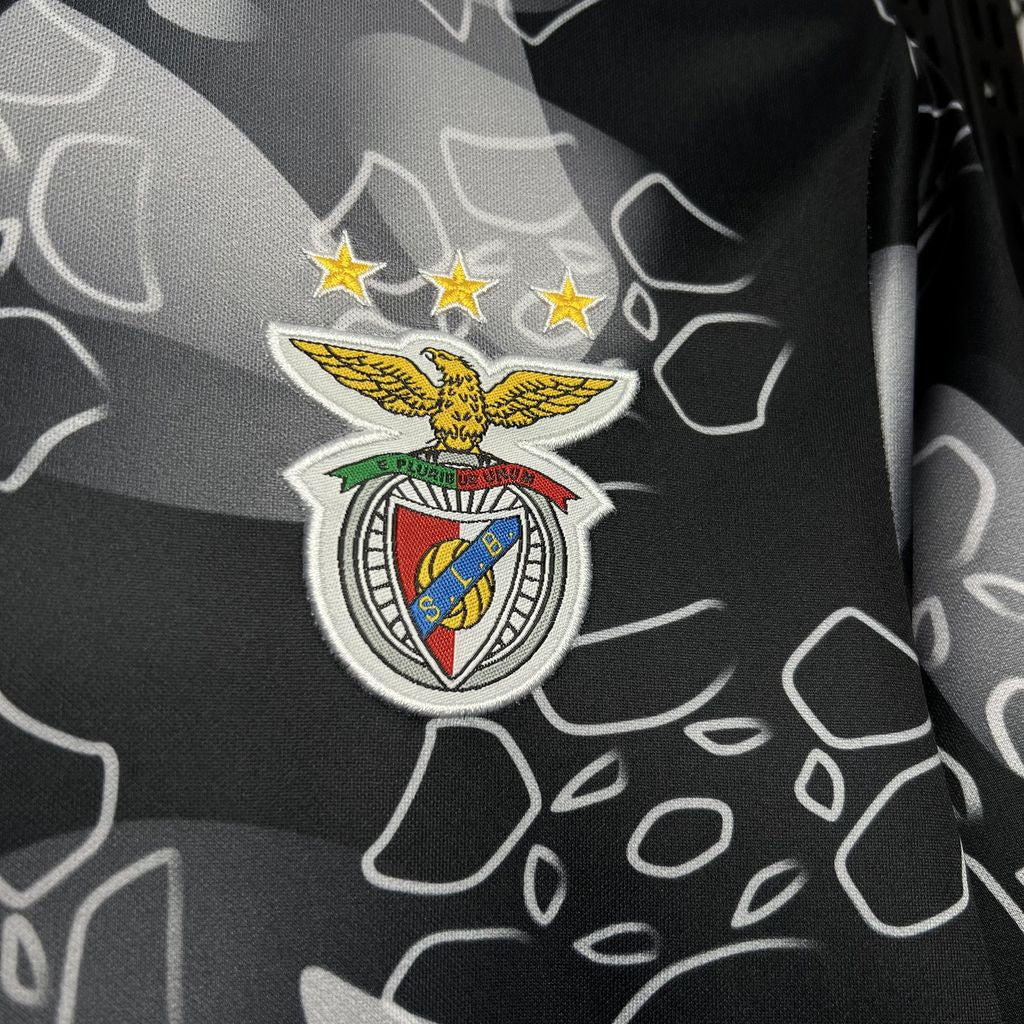 Camisola SL Benfica 2024/25 - Pré-Jogo