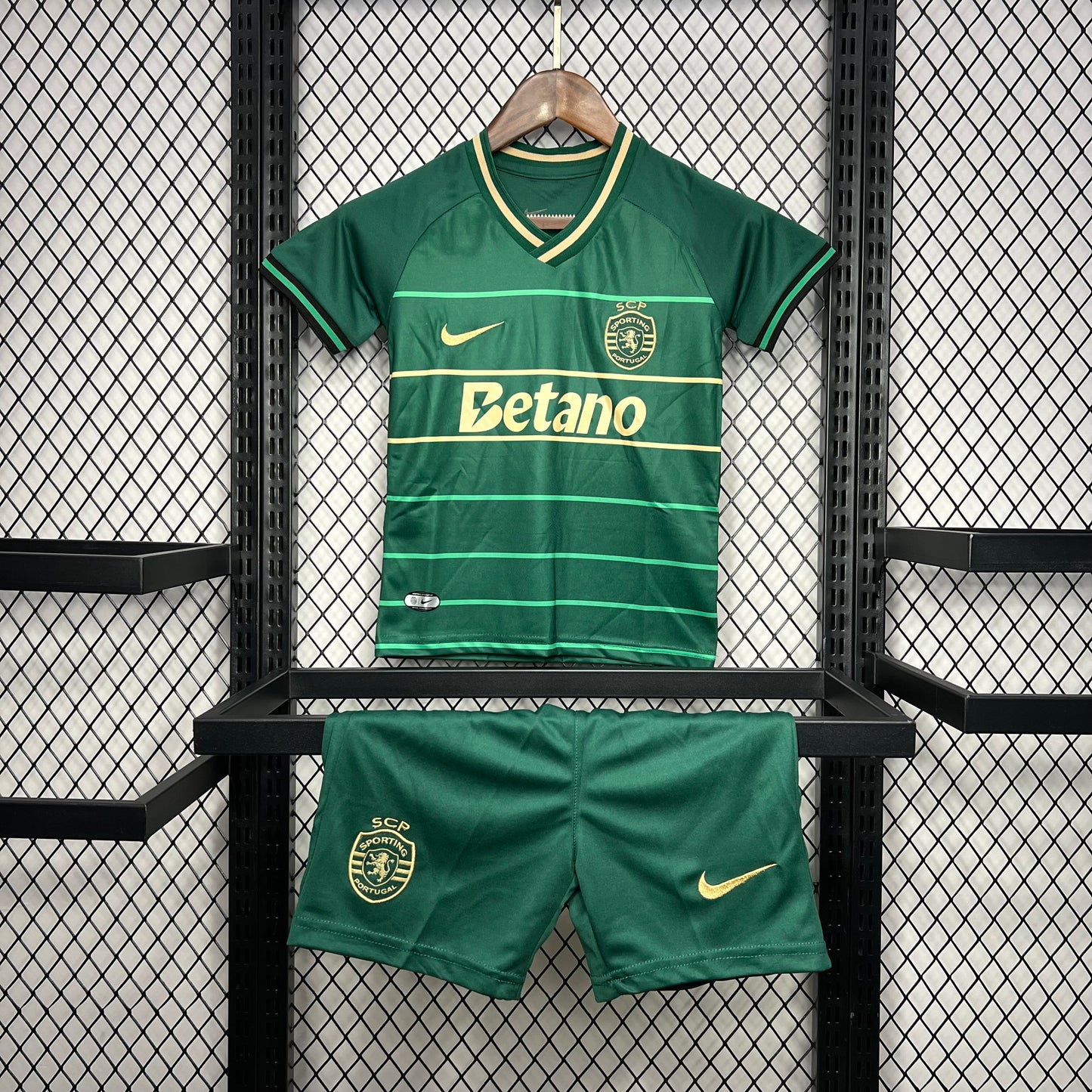 Conjunto Infantil Sporting CP 2024/2025 - Edição Especial