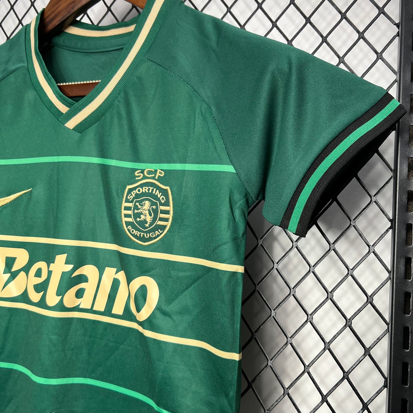 Conjunto Infantil Sporting CP 2024/2025 - Edição Especial