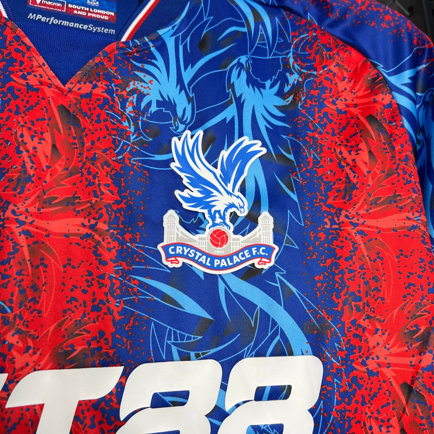 Camisola Crystal Palace FC 2024/25 - Principal