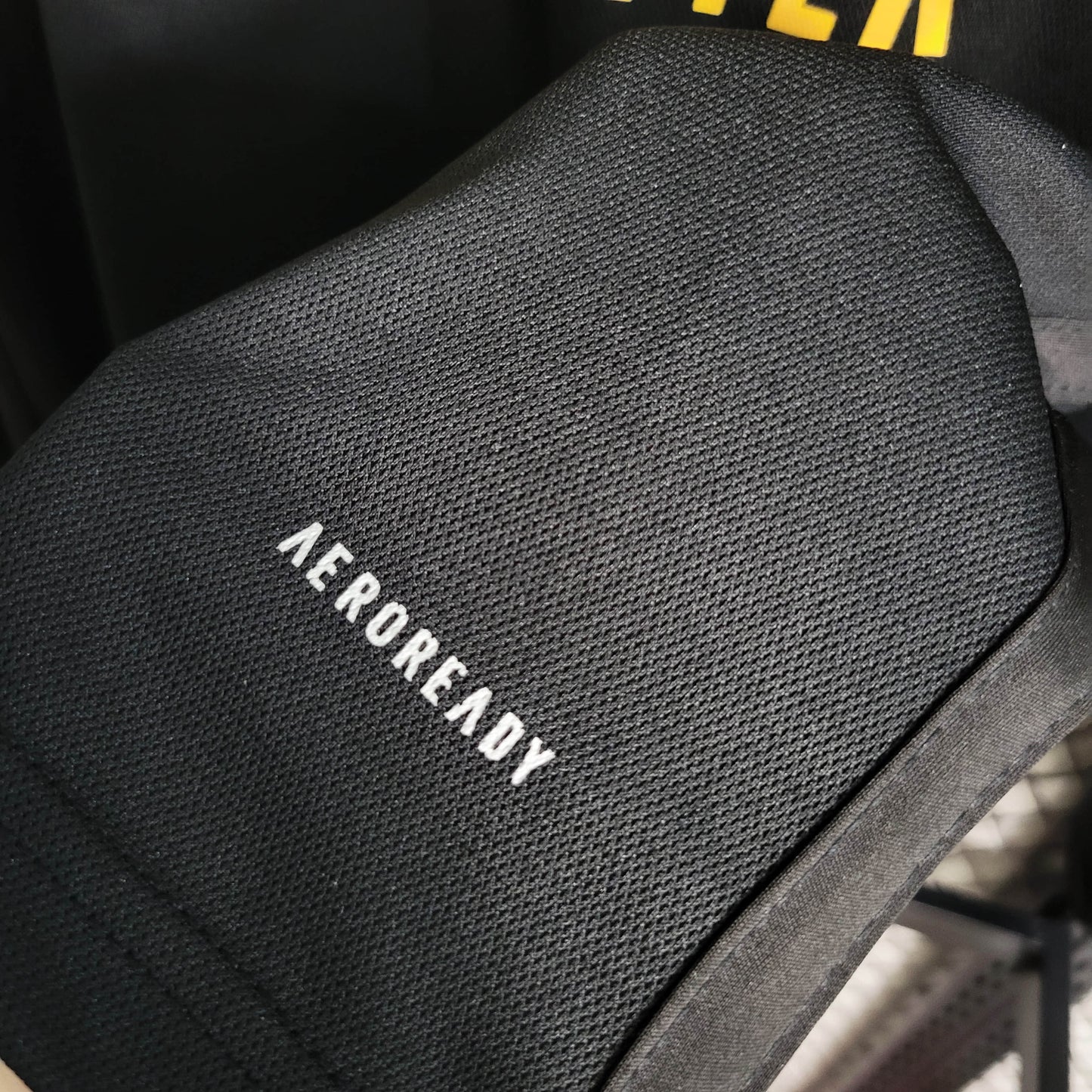 Camisola Comprida Retro Real Madrid 2023/2024 - 3.º Equipamento