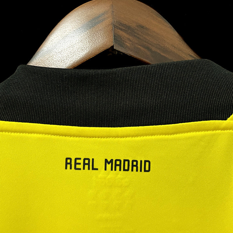 Camisola Retro Real Madrid 2011/2012 - Goalkeeper Yellow