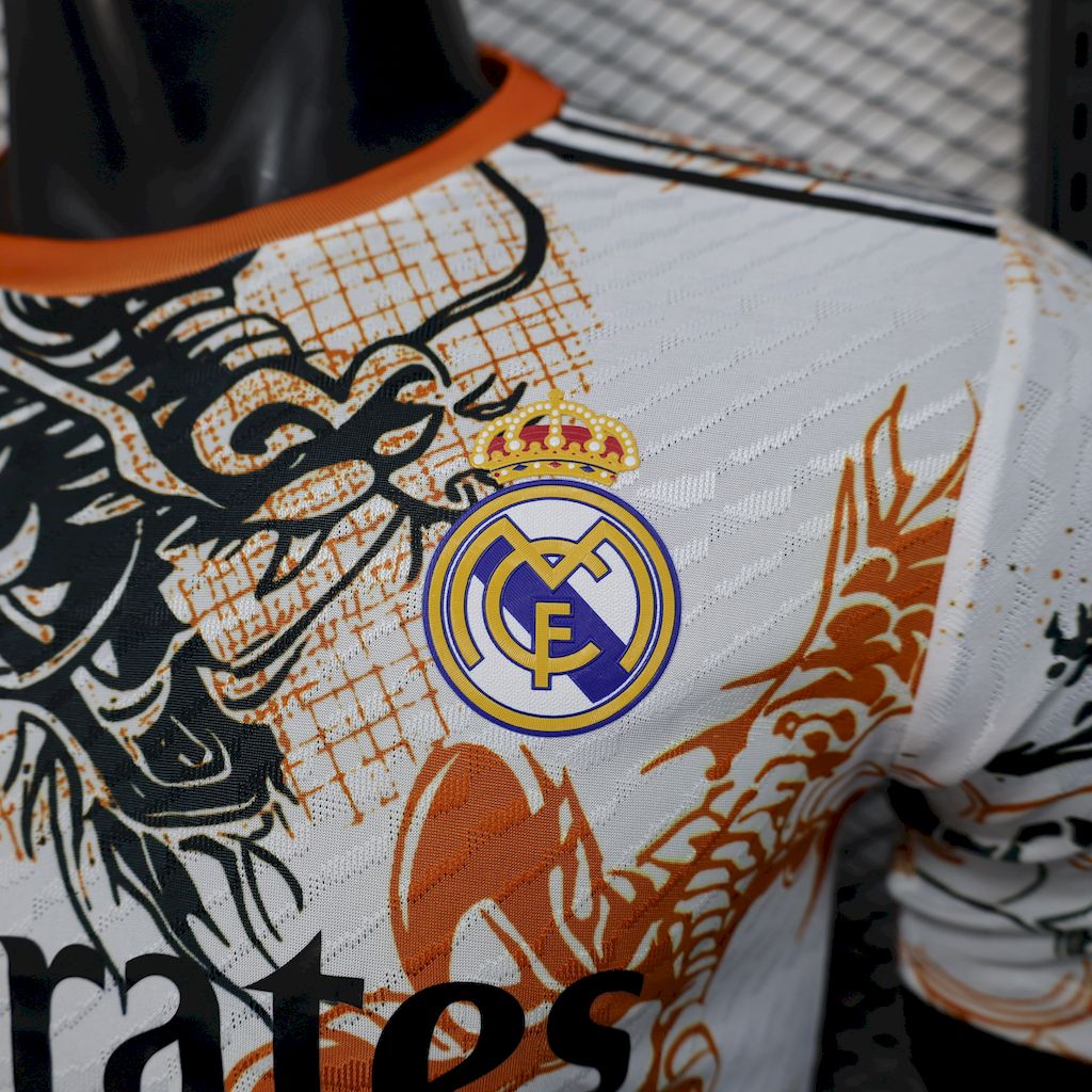 Camisola Real Madrid 2025/2026 - White & Black Edição Especial
