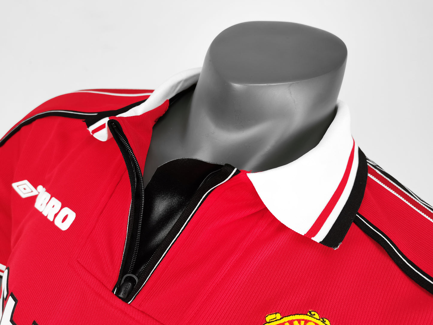 Camisola Retro Manchester United 1998/1999 - Principal