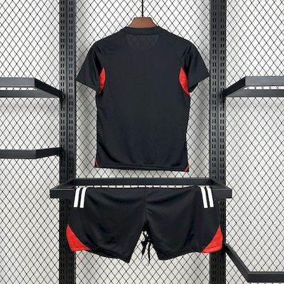 Conjunto Infantil SL Benfica 2025/2026 - Pré-Jogo/Treino