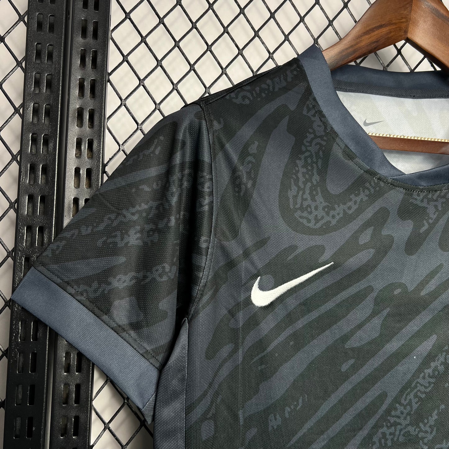 Camisola Nacional Portugal 2024/2025 - Guarda-Redes Preto