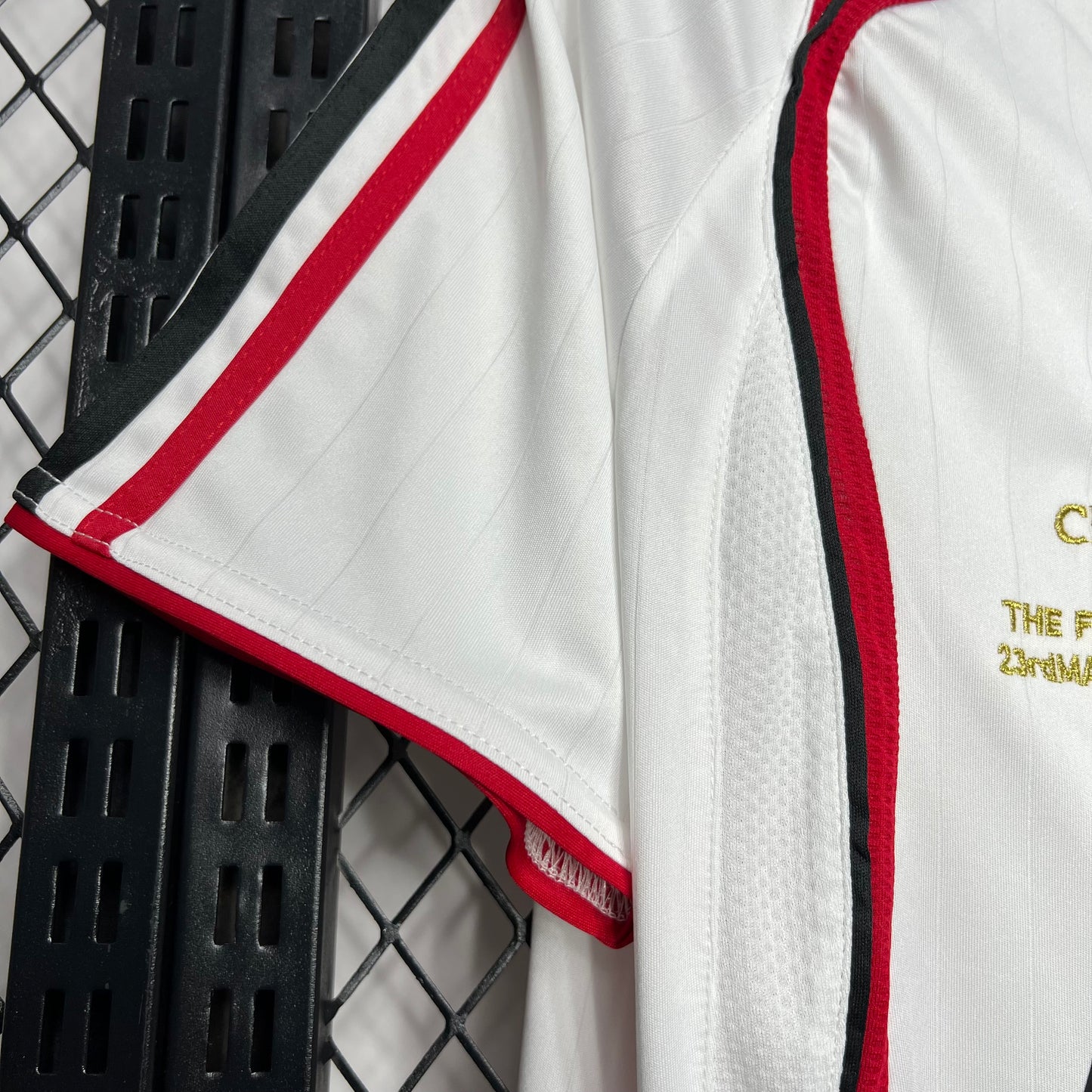 Camisola Retro AC Milan 2006/2007 - Alternativo