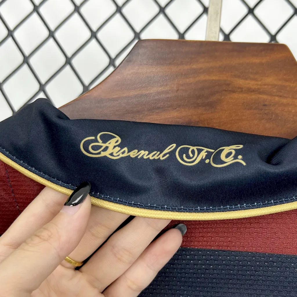 Camisola Retro Arsenal FC 2007/2008 - 3.º Equipamento