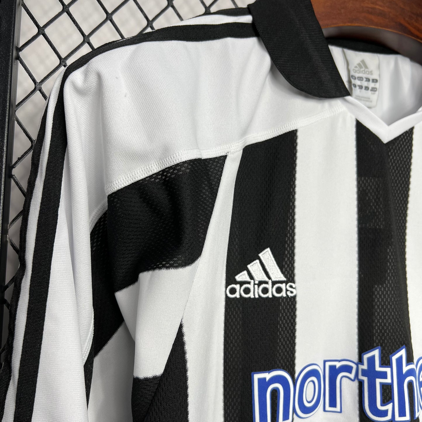Camisola Comprida Retro Newcastle United 2003/2004 - Principal