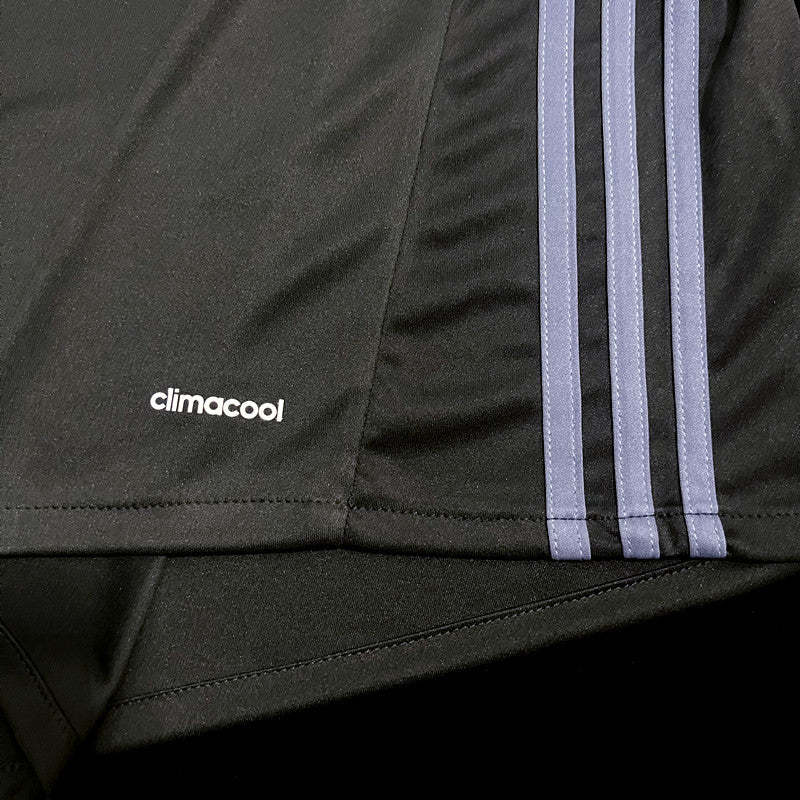 Camisola Retro Real Madrid 2016/2017 - 3.º Equipamento