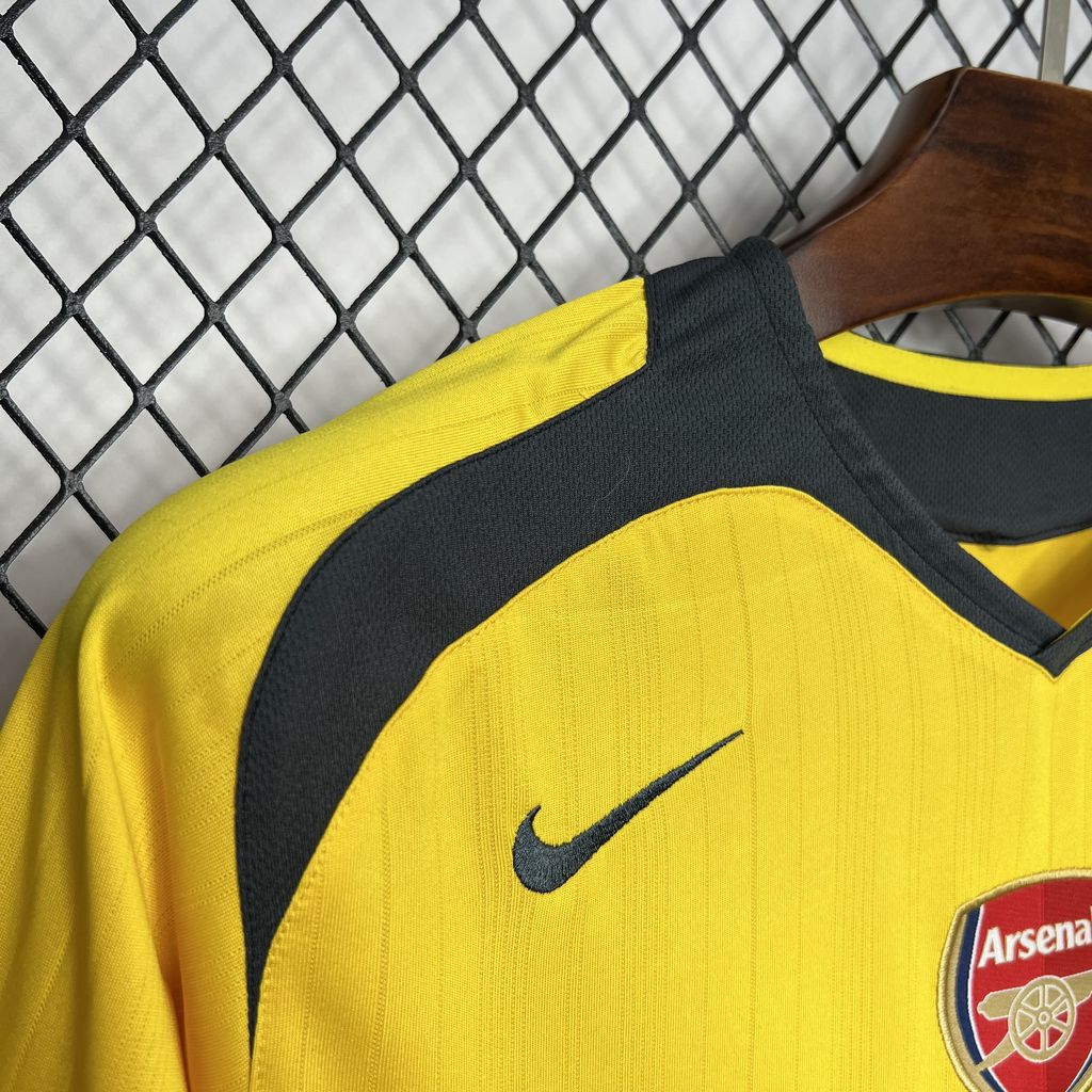 Camisola Retro Arsenal 2005/2006 - Alternativo