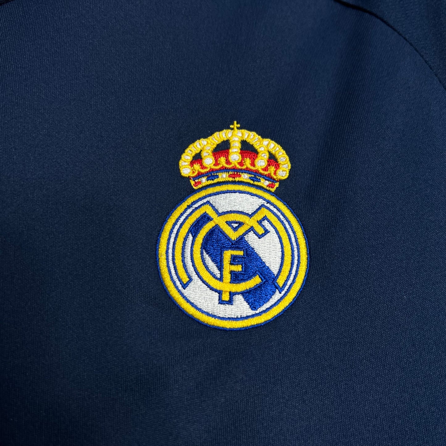 Camisola Retro Real Madrid 2005/2006 - Alternativo
