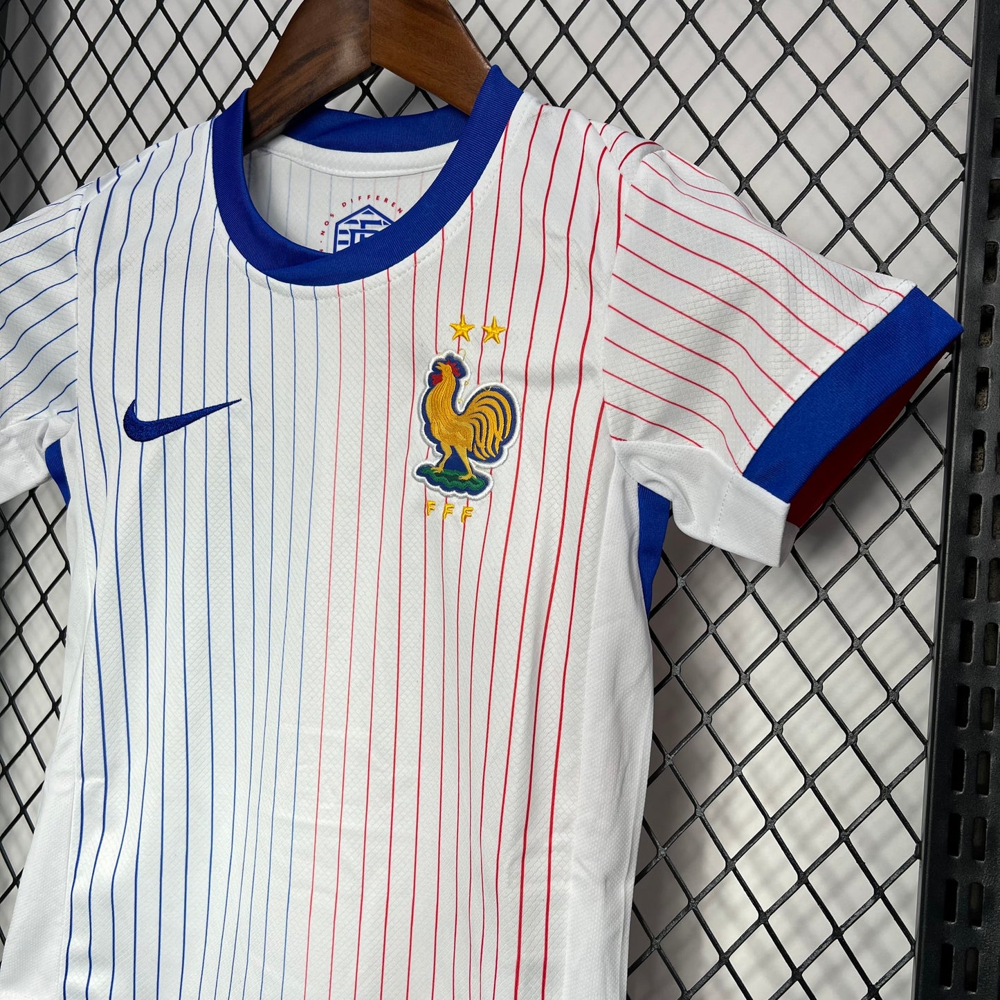 Conjunto Infantil France 2024/2025 - Alternativo