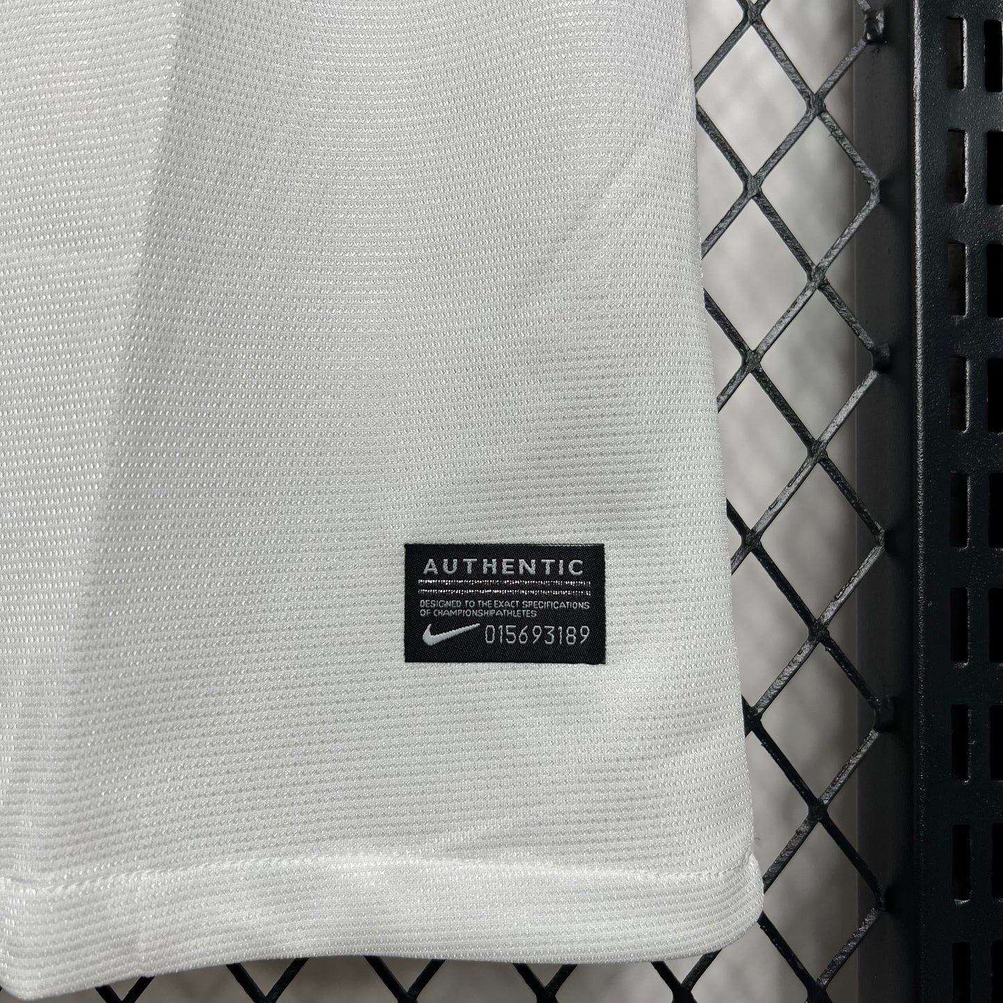 Camisola Comprida Retro Santos FC 2011/2012 - Principal