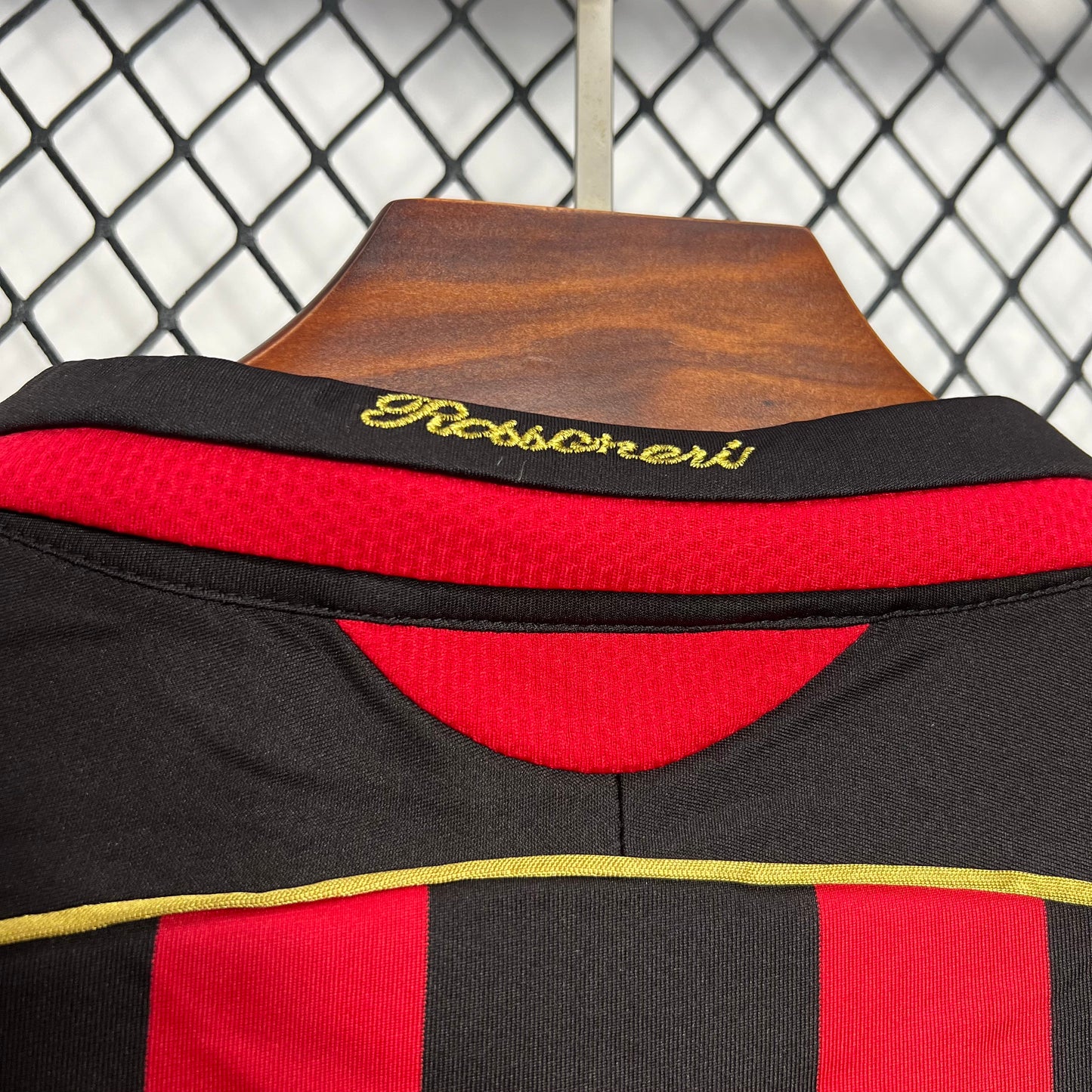 Camisola Retro AC Milan 2006/2007 - Principal