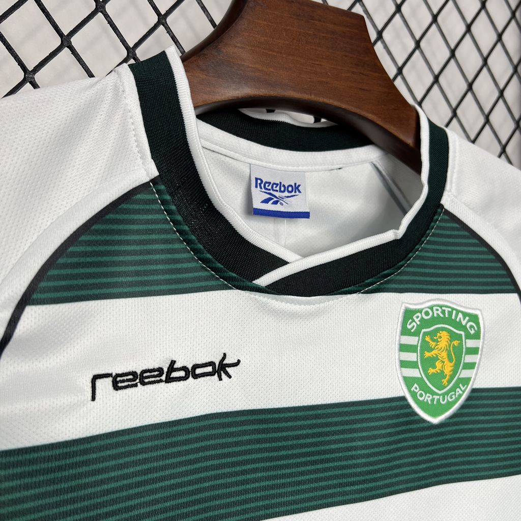 Conjunto Infantil Sporting CP 2001/2002 - Principal