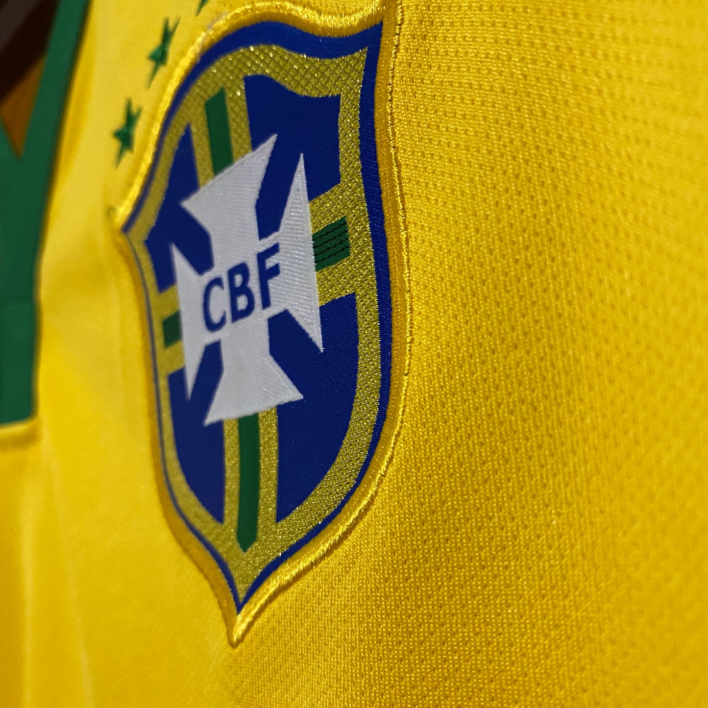 Camisola Nacional Retro Brazil 2014/2015 - Principal