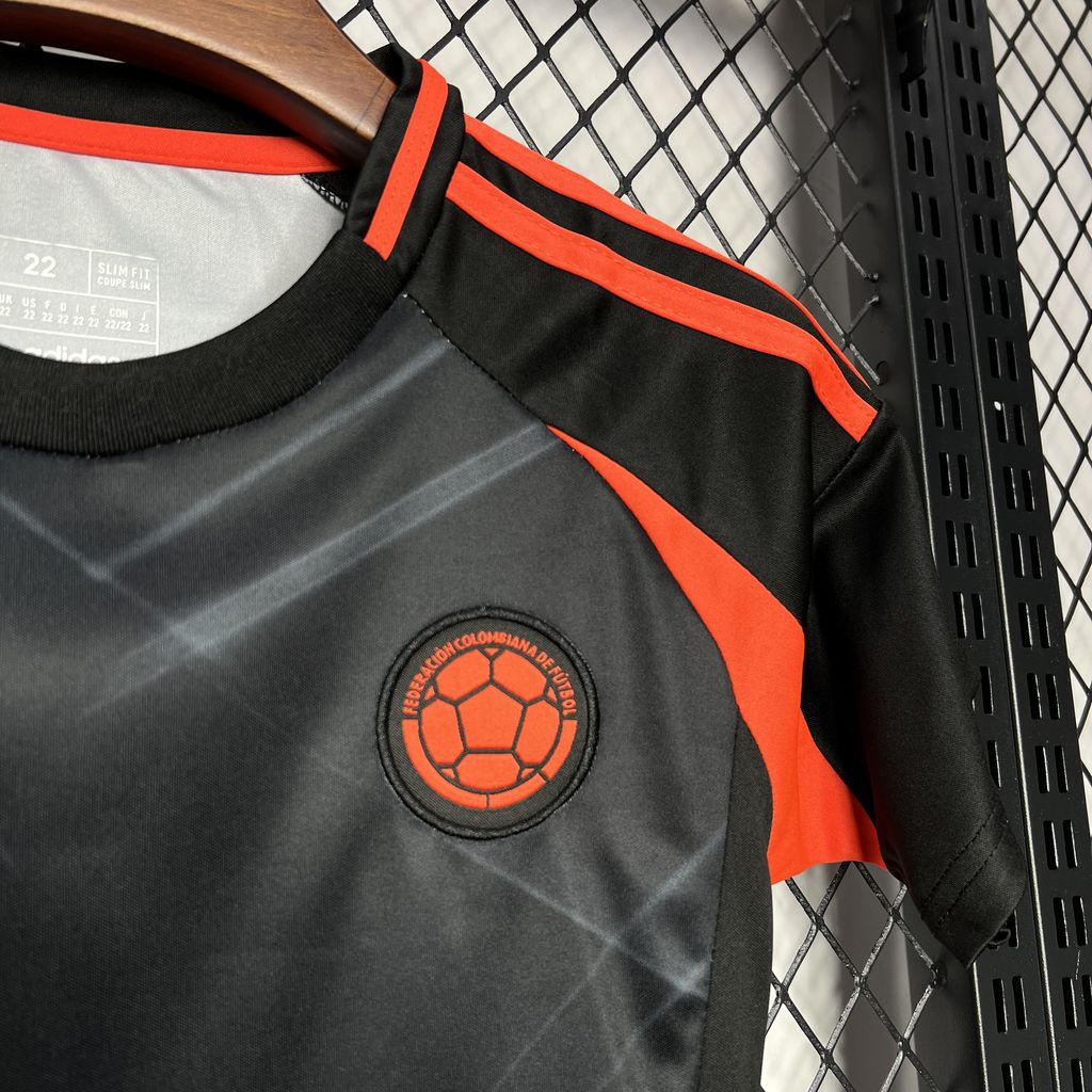 Conjunto Infantil Colombia 2024/2025 - Alternativo