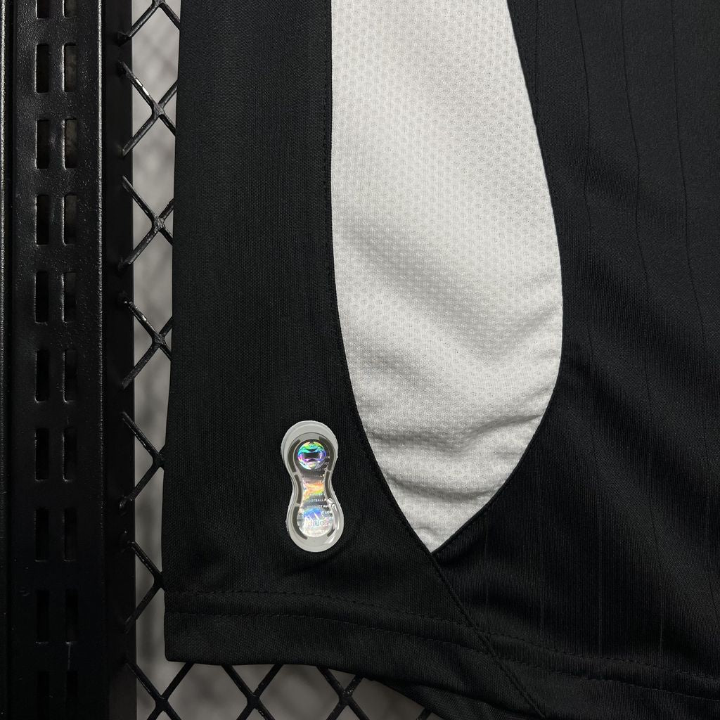 Camisola Retro Real Madrid 2006/2007 - Alternativo
